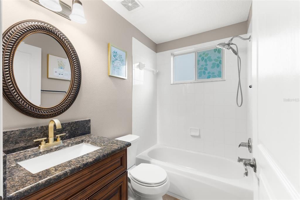 На продажу: $669,000 (4 спален, 3 ванн, 2281 Квадратных фут)