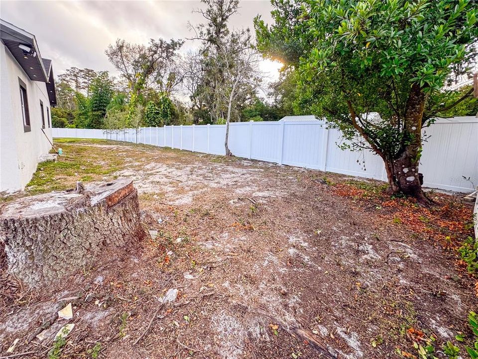 En Venta: $810,000 (4 camas, 3 baños, 2670 Pies cuadrados)