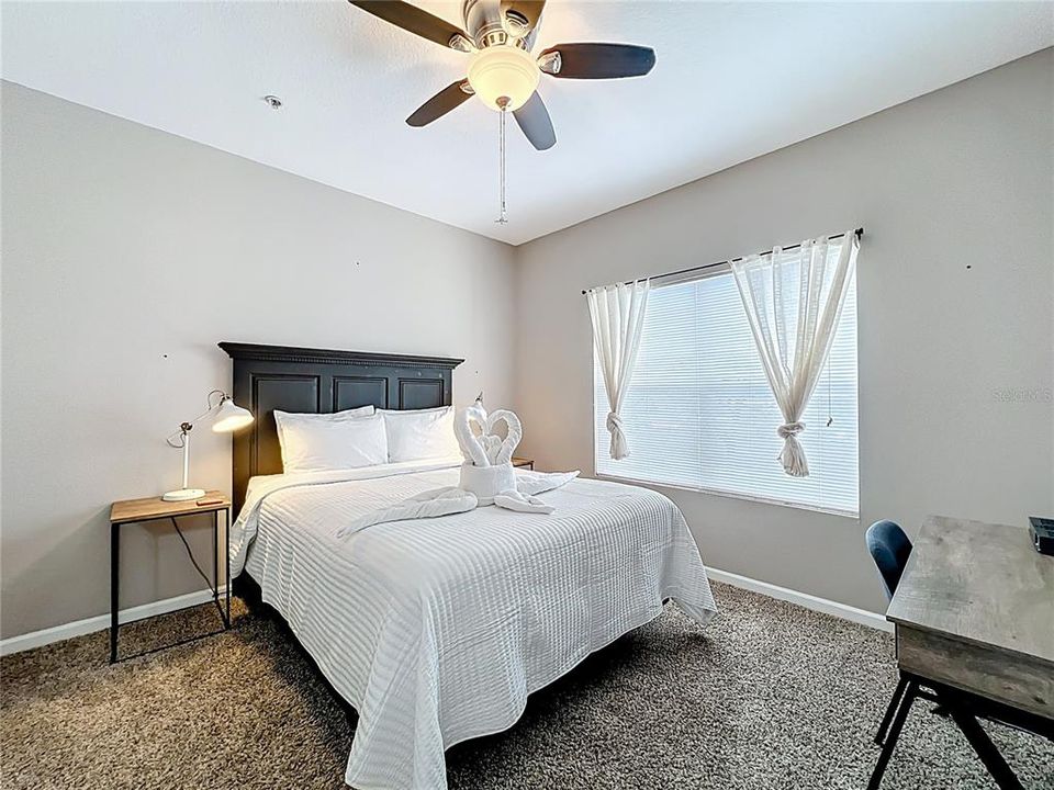 En Renta: $1,800 (2 camas, 2 baños, 925 Pies cuadrados)