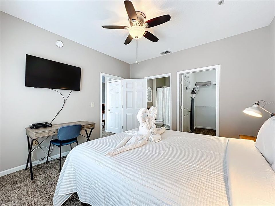 En Renta: $1,800 (2 camas, 2 baños, 925 Pies cuadrados)