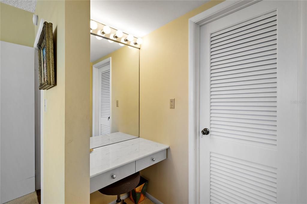 出租: $10,000 (2 贝兹, 2 浴室, 1458 平方英尺)