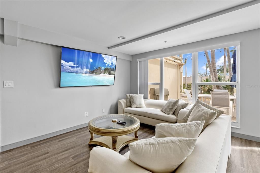 出租: $10,000 (2 贝兹, 2 浴室, 1458 平方英尺)