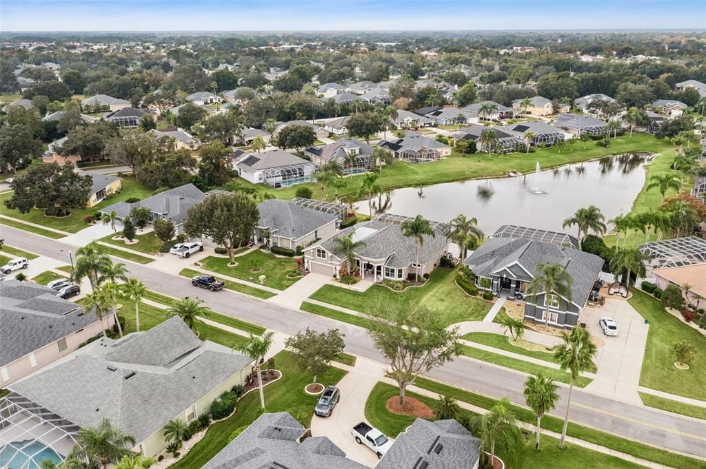 En Venta: $899,000 (4 camas, 3 baños, 3067 Pies cuadrados)