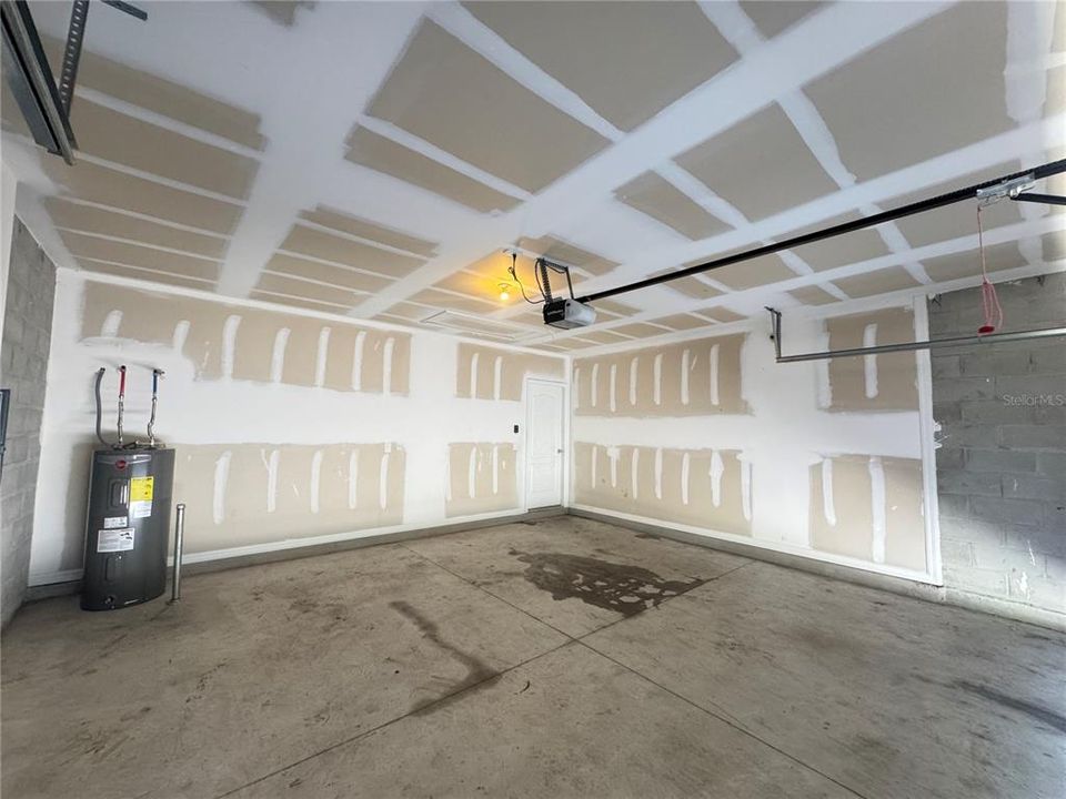 En Renta: $1,850 (4 camas, 2 baños, 1851 Pies cuadrados)