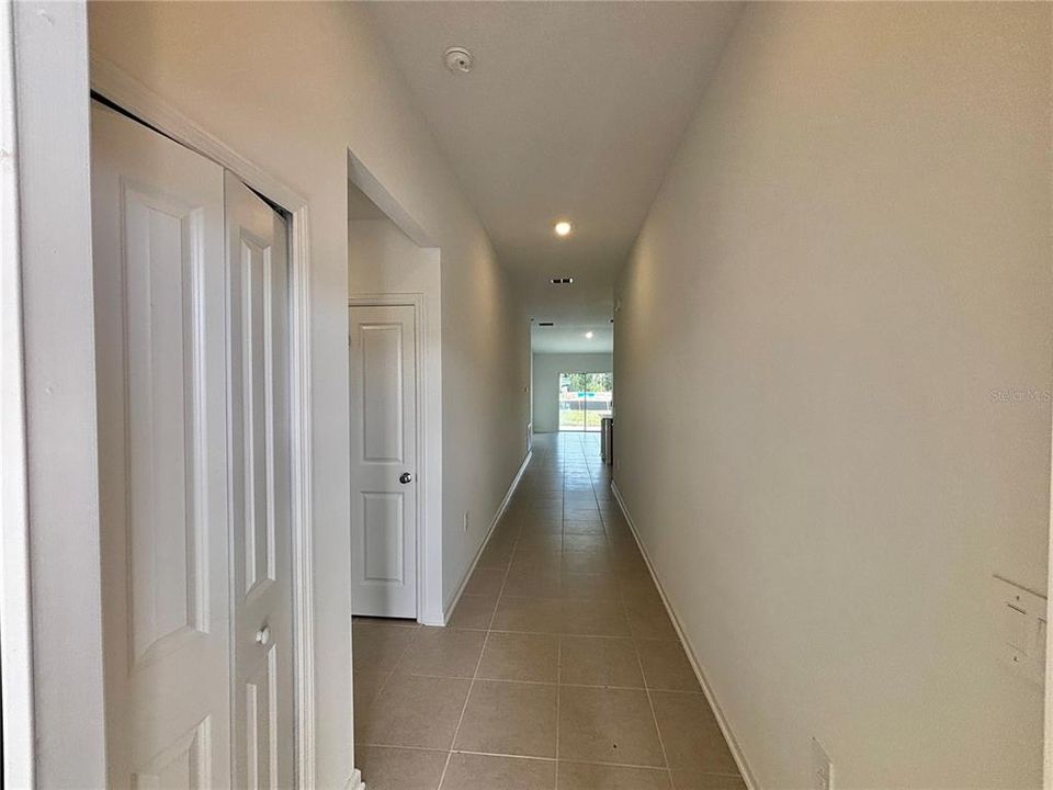 For Rent: $2,290 (3 beds, 2 baths, 1555 Square Feet)