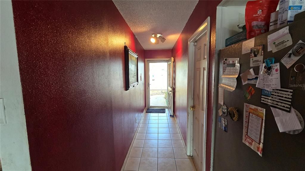 На продажу: $299,999 (3 спален, 2 ванн, 1336 Квадратных фут)