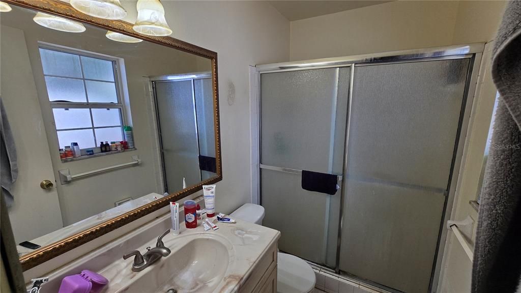 На продажу: $299,999 (3 спален, 2 ванн, 1336 Квадратных фут)