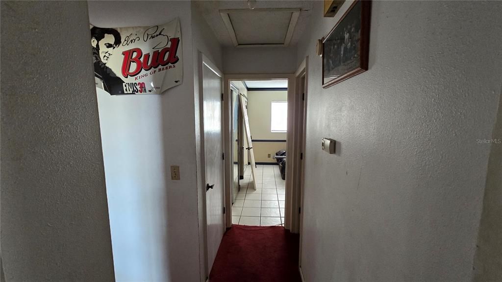 На продажу: $299,999 (3 спален, 2 ванн, 1336 Квадратных фут)