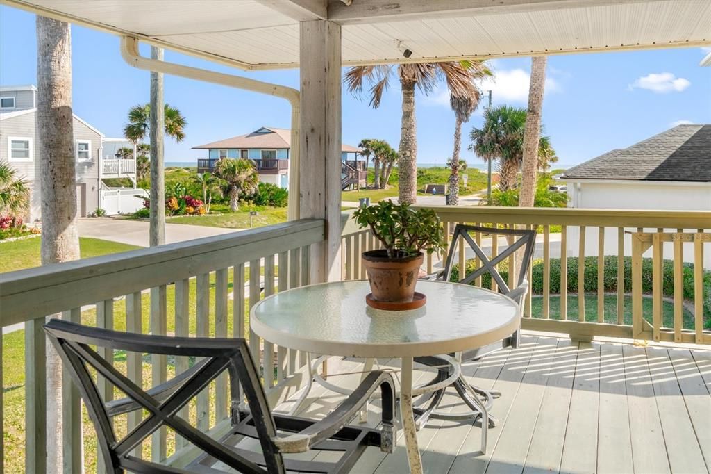 For Sale: $875,000 (2 beds, 3 baths, 2304 Square Feet)