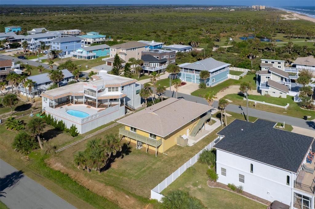 For Sale: $875,000 (2 beds, 3 baths, 2304 Square Feet)