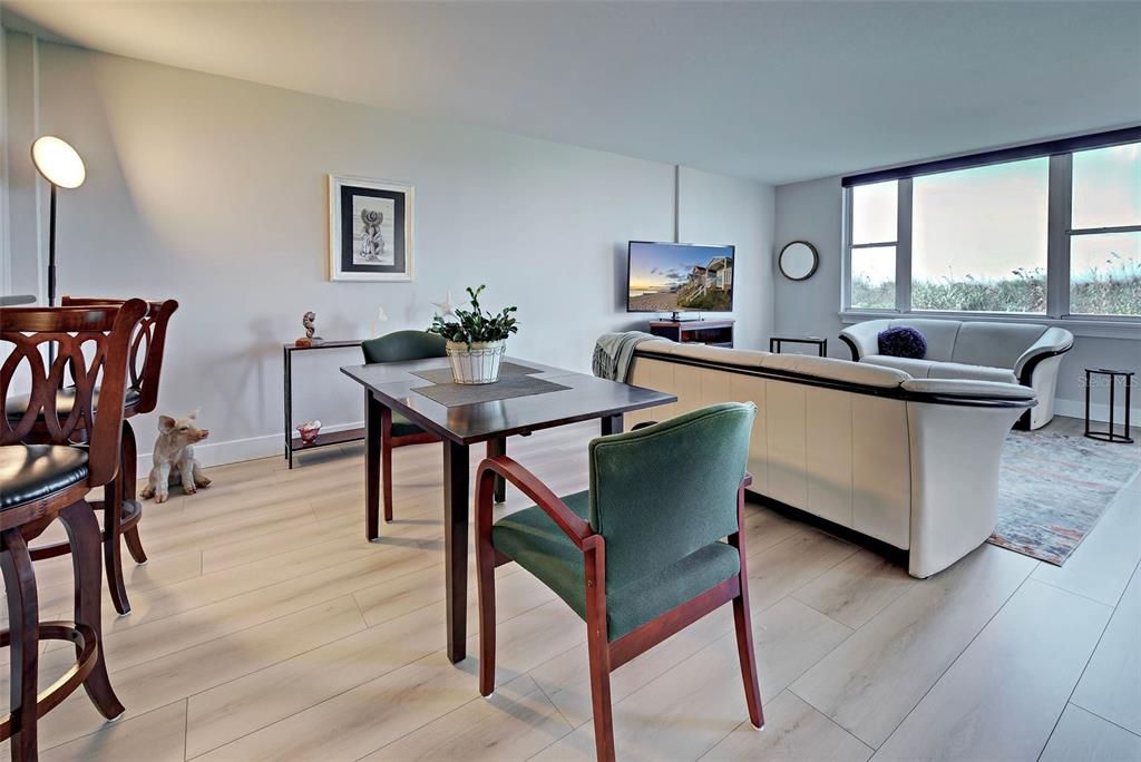 На продажу: $475,000 (1 спален, 1 ванн, 789 Квадратных фут)