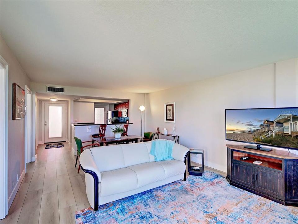 На продажу: $475,000 (1 спален, 1 ванн, 789 Квадратных фут)