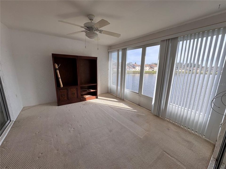 For Sale: $110,000 (2 beds, 2 baths, 1114 Square Feet)