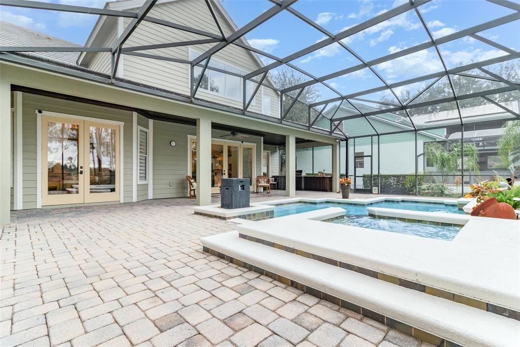 На продажу: $1,190,000 (5 спален, 3 ванн, 4966 Квадратных фут)