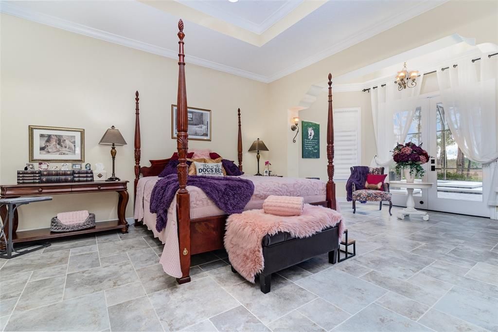 На продажу: $1,190,000 (5 спален, 3 ванн, 4966 Квадратных фут)