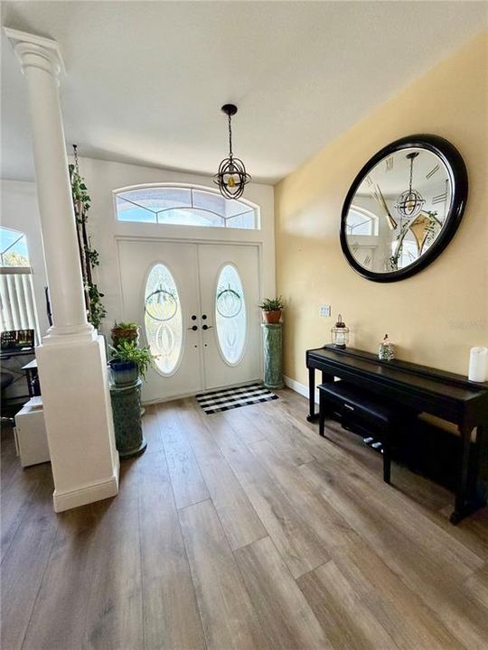 For Sale: $464,500 (3 beds, 2 baths, 1823 Square Feet)