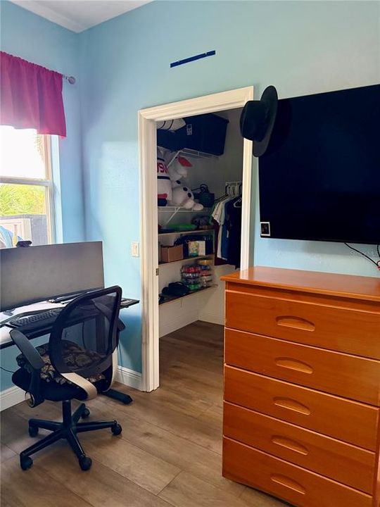 For Sale: $464,500 (3 beds, 2 baths, 1823 Square Feet)