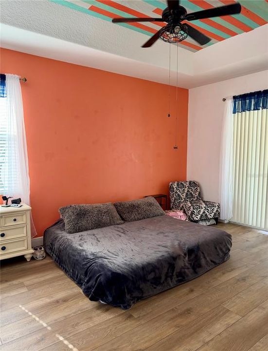 For Sale: $464,500 (3 beds, 2 baths, 1823 Square Feet)