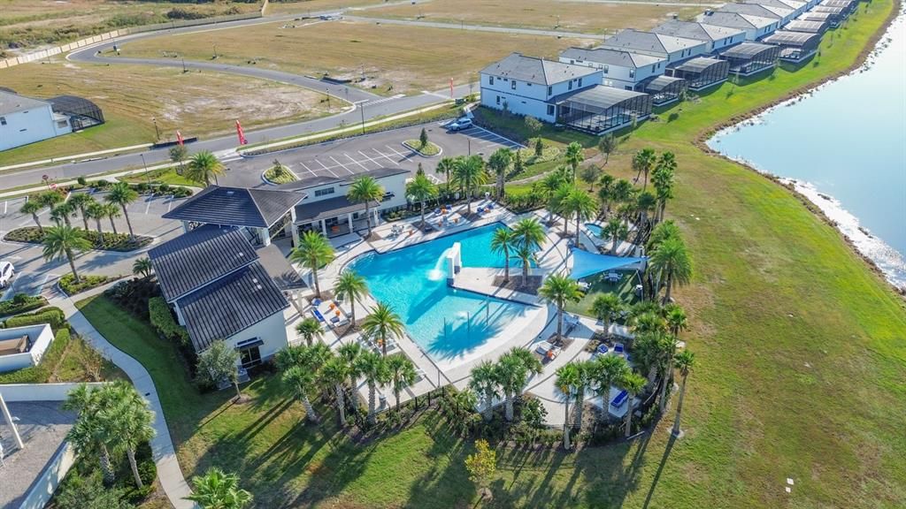 En Venta: $755,000 (8 camas, 5 baños, 3248 Pies cuadrados)