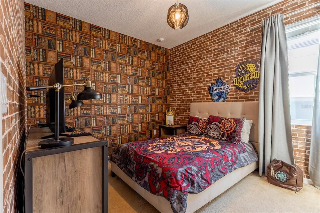 En Venta: $755,000 (8 camas, 5 baños, 3248 Pies cuadrados)