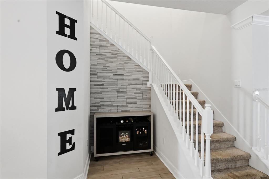 En Venta: $450,000 (3 camas, 2 baños, 2409 Pies cuadrados)