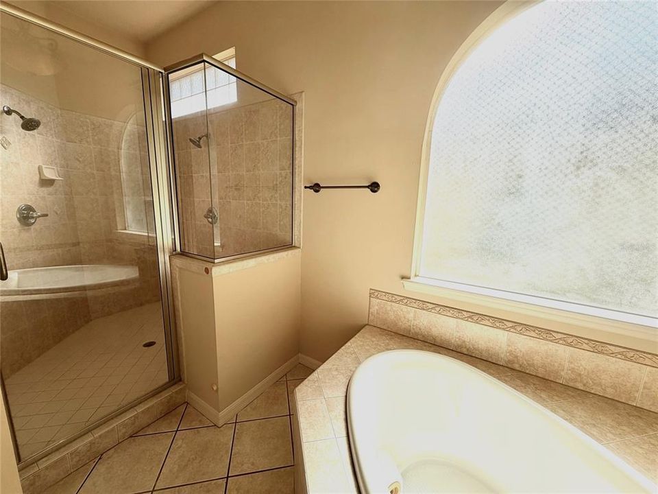 待售: $317,500 (3 贝兹, 2 浴室, 1694 平方英尺)