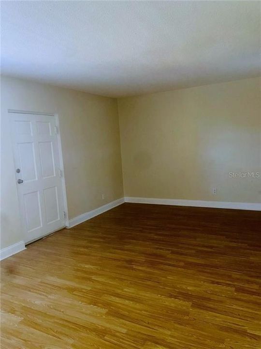 For Rent: $1,700 (1 beds, 1 baths, 600 Square Feet)
