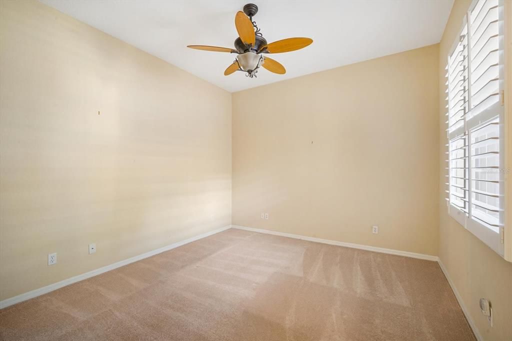 待售: $325,000 (3 贝兹, 3 浴室, 1908 平方英尺)