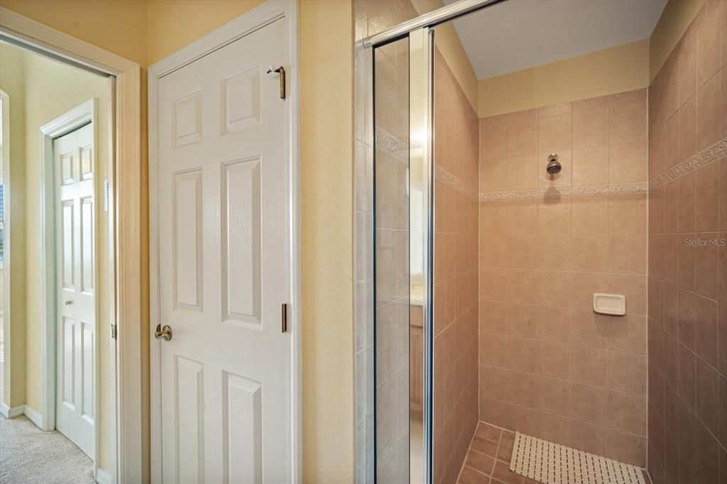 待售: $325,000 (3 贝兹, 3 浴室, 1908 平方英尺)