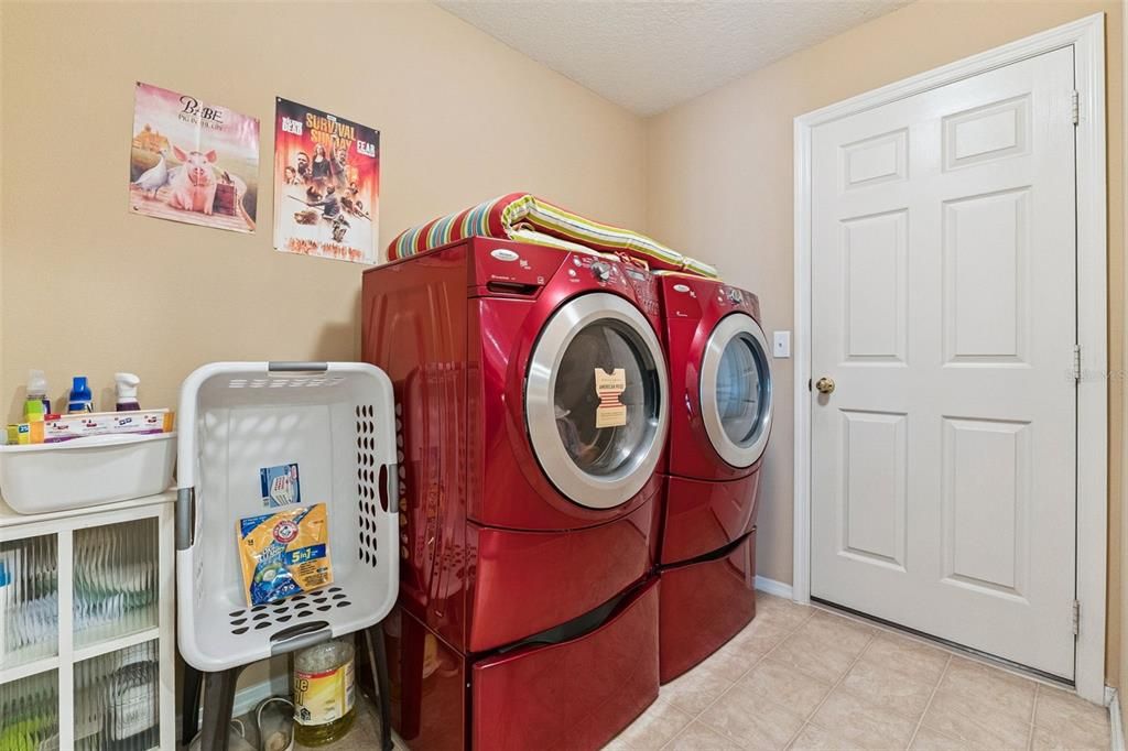 En Venta: $376,900 (3 camas, 2 baños, 1537 Pies cuadrados)