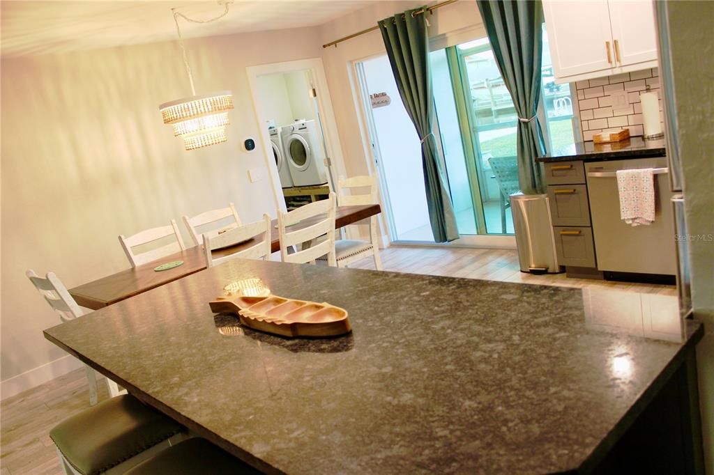 For Rent: $5,300 (2 beds, 1 baths, 841 Square Feet)