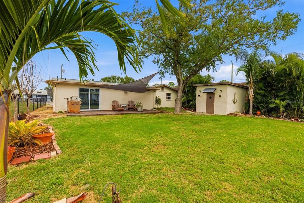 For Sale: $395,000 (3 beds, 2 baths, 1519 Square Feet)