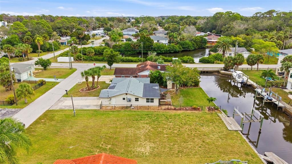 For Sale: $395,000 (3 beds, 2 baths, 1519 Square Feet)