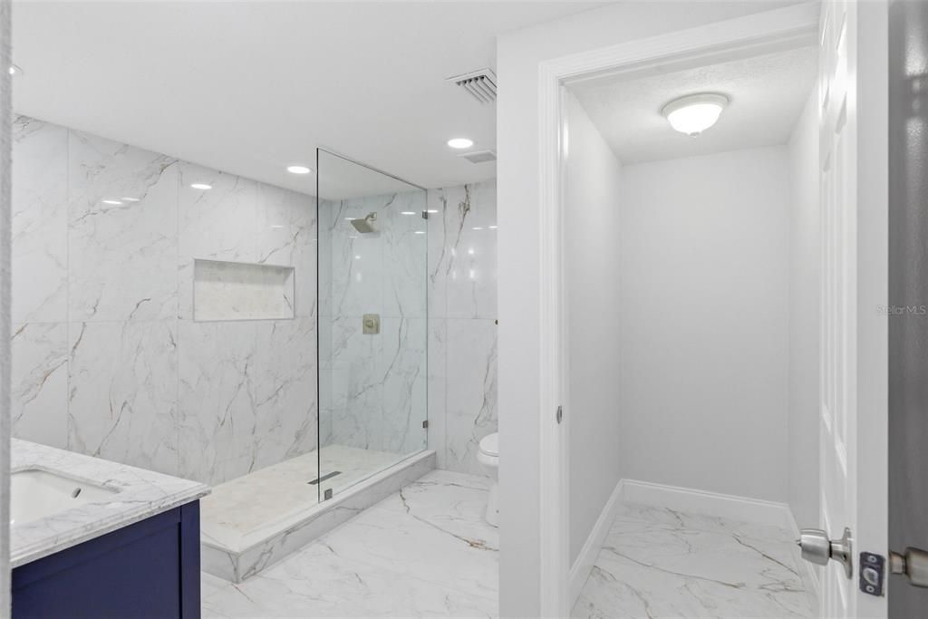 For Sale: $395,000 (3 beds, 2 baths, 1519 Square Feet)