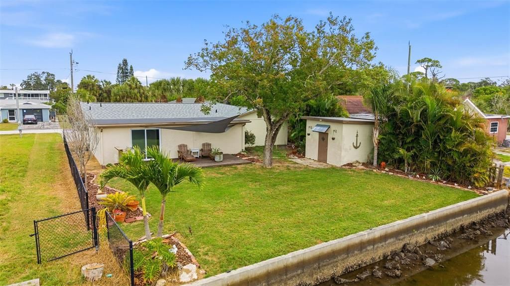 For Sale: $395,000 (3 beds, 2 baths, 1519 Square Feet)