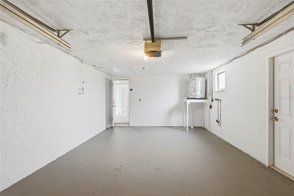 For Sale: $395,000 (3 beds, 2 baths, 1519 Square Feet)