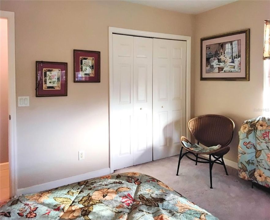 На продажу: $259,000 (2 спален, 1 ванн, 1183 Квадратных фут)