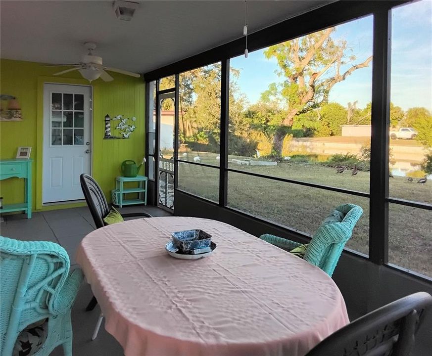 На продажу: $259,000 (2 спален, 1 ванн, 1183 Квадратных фут)