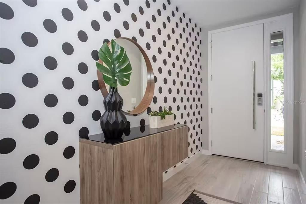 For Sale: $400,000 (4 beds, 3 baths, 1752 Square Feet)