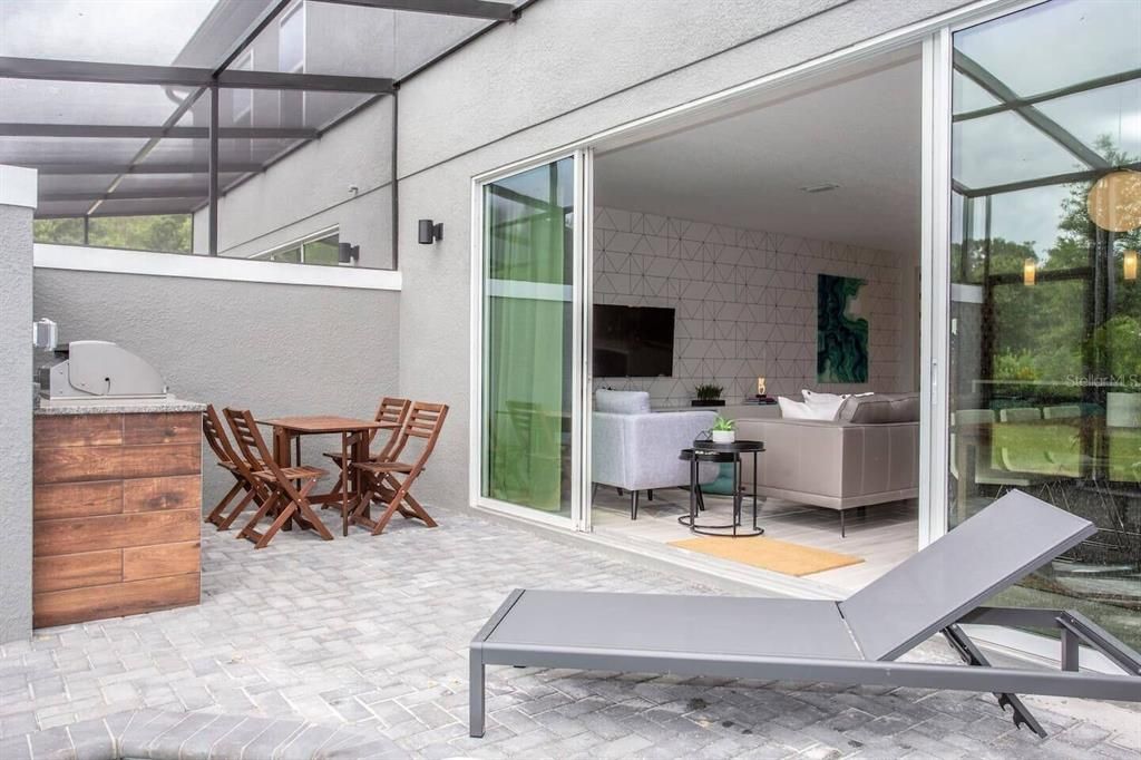 For Sale: $400,000 (4 beds, 3 baths, 1752 Square Feet)