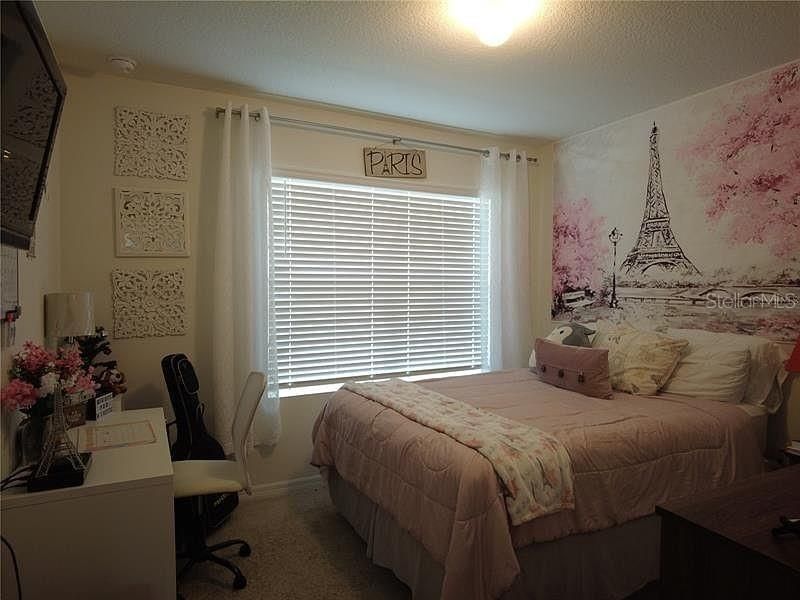 出租: $2,860 (3 贝兹, 2 浴室, 1690 平方英尺)