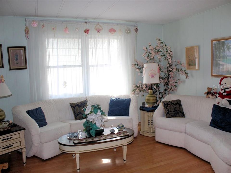 En Venta: $105,000 (2 camas, 2 baños, 960 Pies cuadrados)