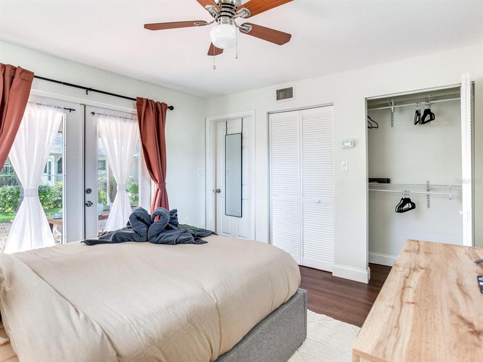 For Sale: $374,900 (3 beds, 2 baths, 1176 Square Feet)