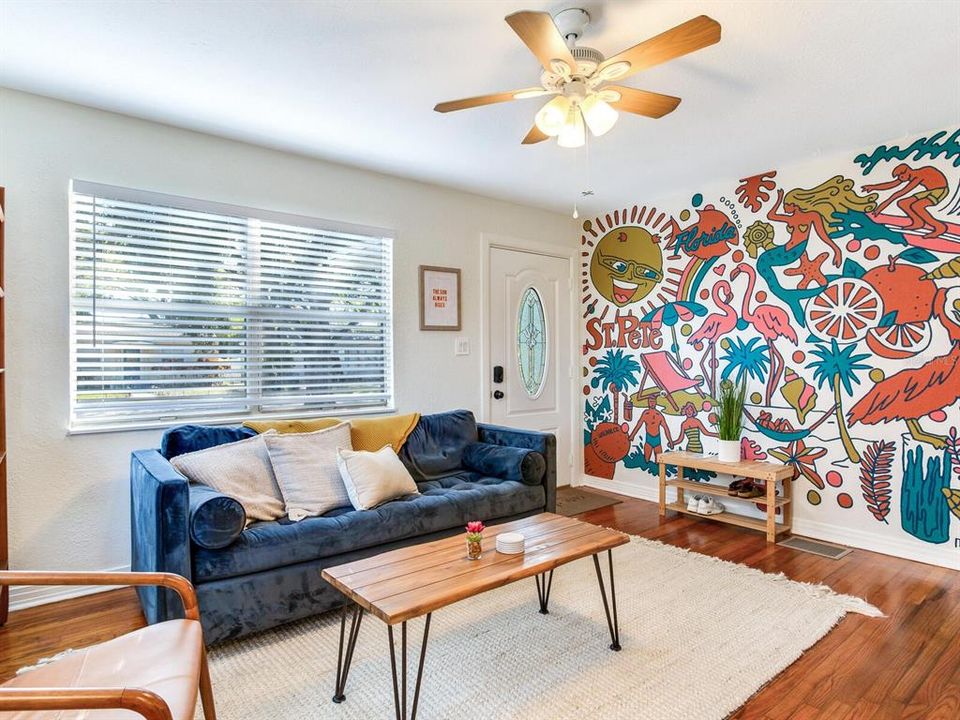 For Sale: $374,900 (3 beds, 2 baths, 1176 Square Feet)