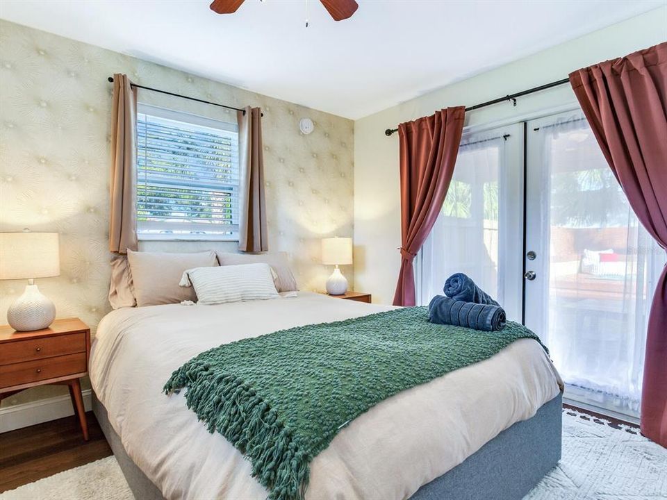 For Sale: $374,900 (3 beds, 2 baths, 1176 Square Feet)