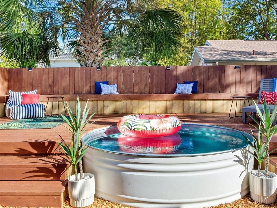 For Sale: $374,900 (3 beds, 2 baths, 1176 Square Feet)