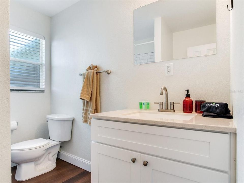 For Sale: $374,900 (3 beds, 2 baths, 1176 Square Feet)