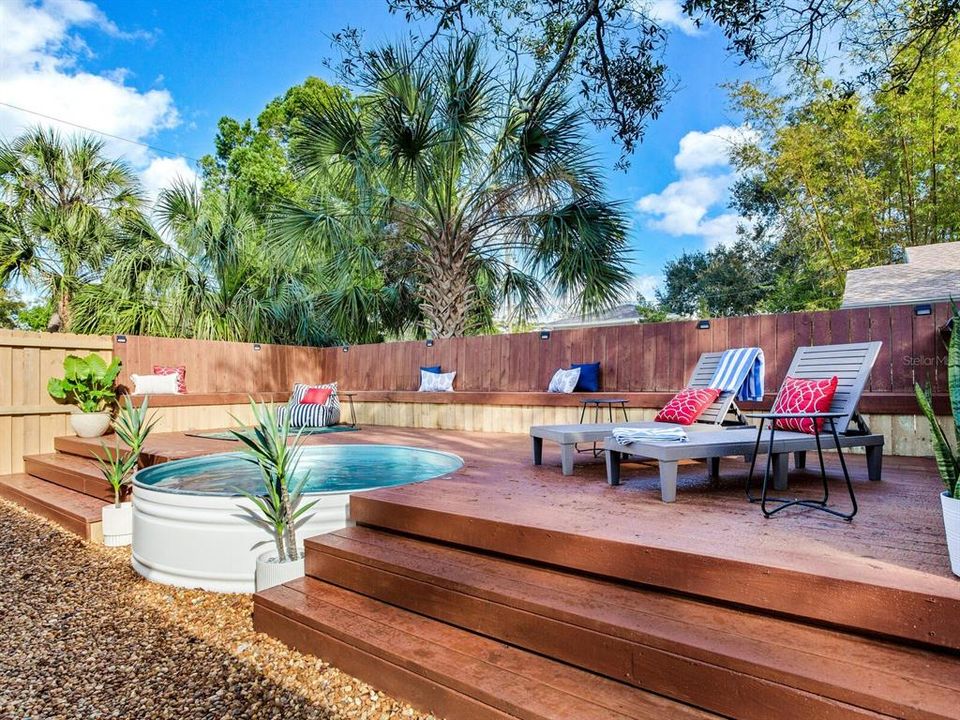 For Sale: $374,900 (3 beds, 2 baths, 1176 Square Feet)