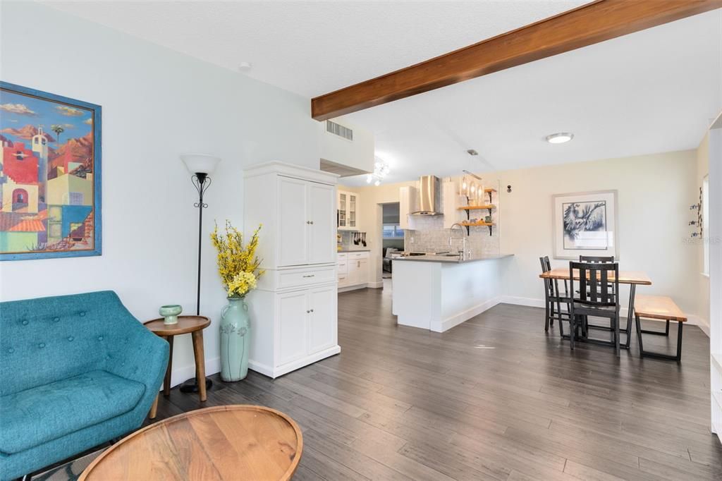 For Sale: $665,000 (3 beds, 2 baths, 1433 Square Feet)