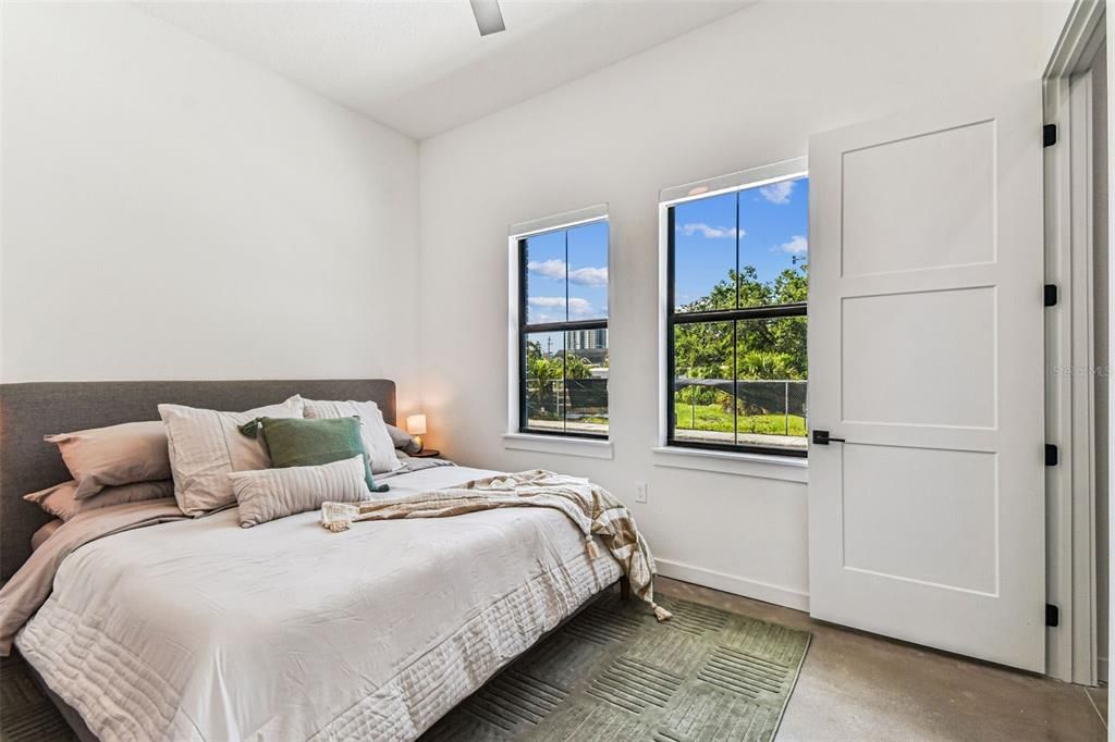 待售: $855,000 (3 贝兹, 3 浴室, 2294 平方英尺)